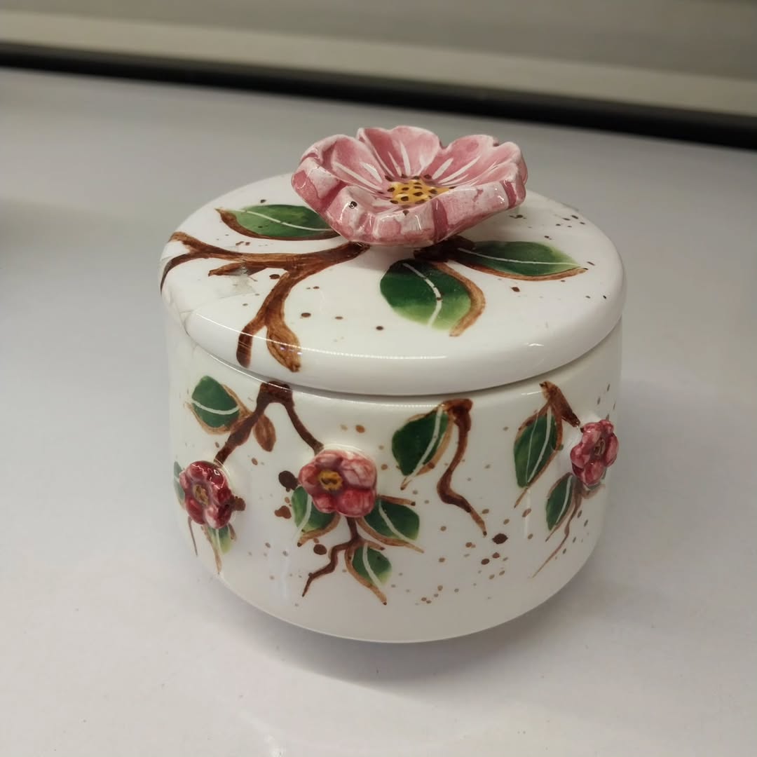 ست پذیرایی سرامیکی طرح شکوفه بهاری